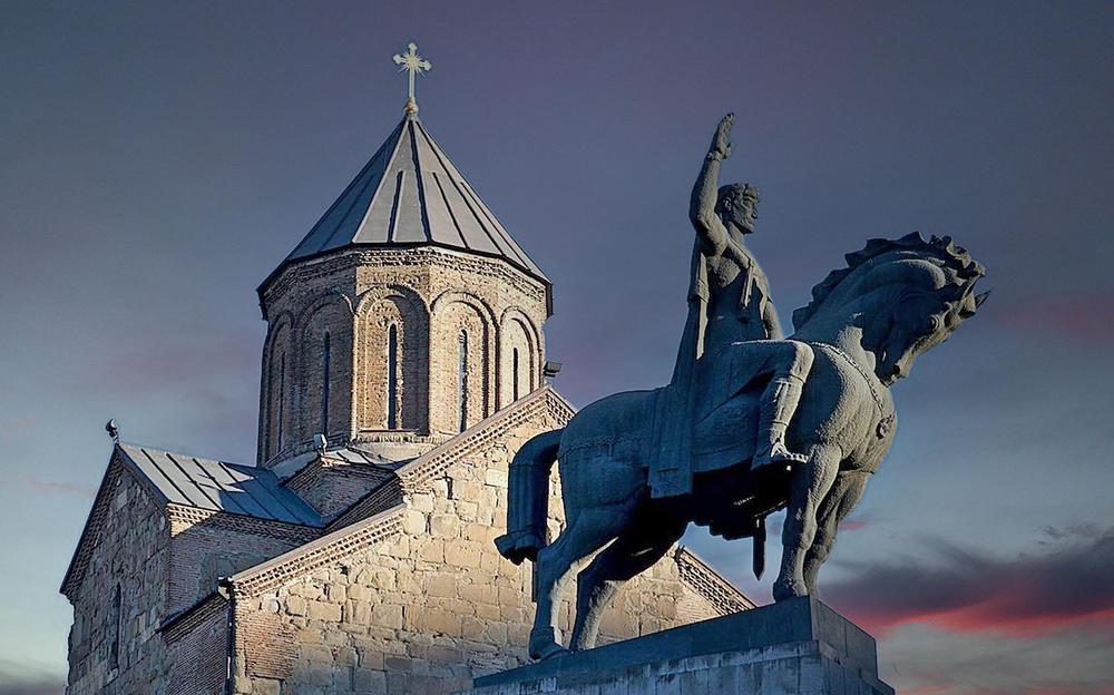 King Vakhtang Gorgasali: Tbilisi's Founder in Bronze