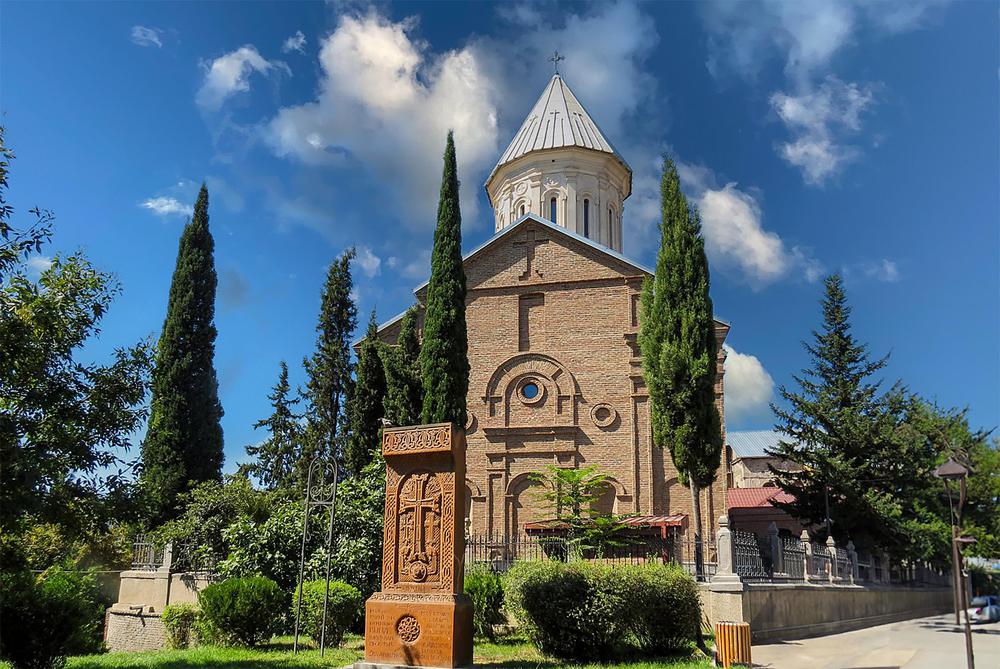 Etchmiadzin Church: An Architectural Gem of Tbilisi’s Religious Landscape