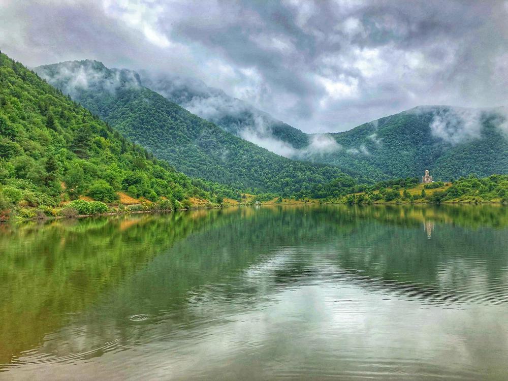 Exploring Kodistskaro Lake: Shida Kartli’s Hidden Gem in Georgia