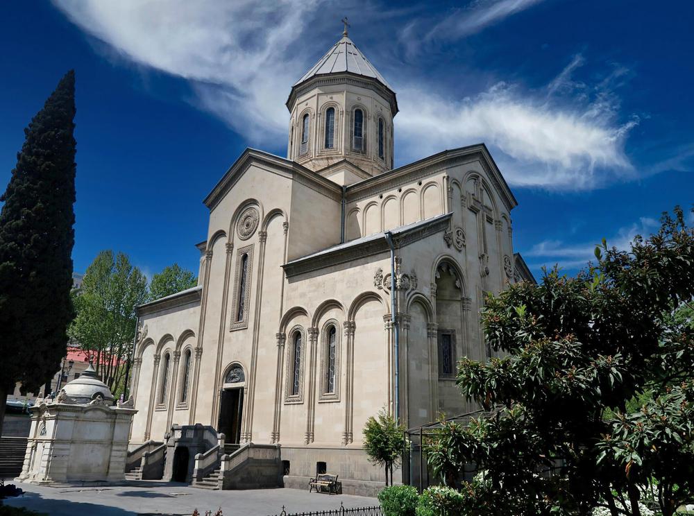 Unravel the Rich History and Artistry of Kashveti Church, Tbilisi