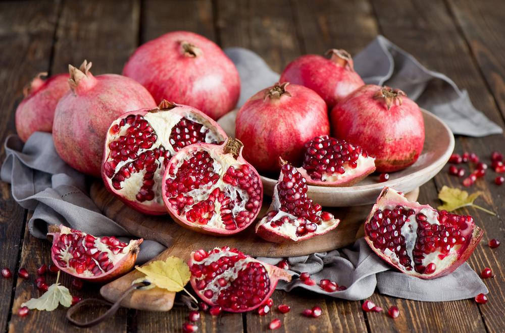 Pomegranate's Role in Georgian Cuisine - Traditional Dishes and Culinary Techniques