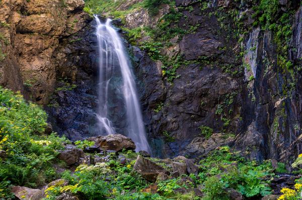 Gveleti Waterfall in Caucasus