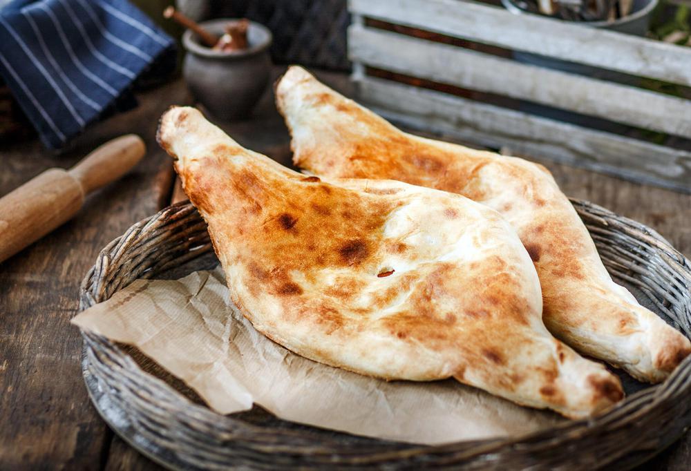 Georgian Bread - Exploring the Traditions of Puri in Georgian Cuisine