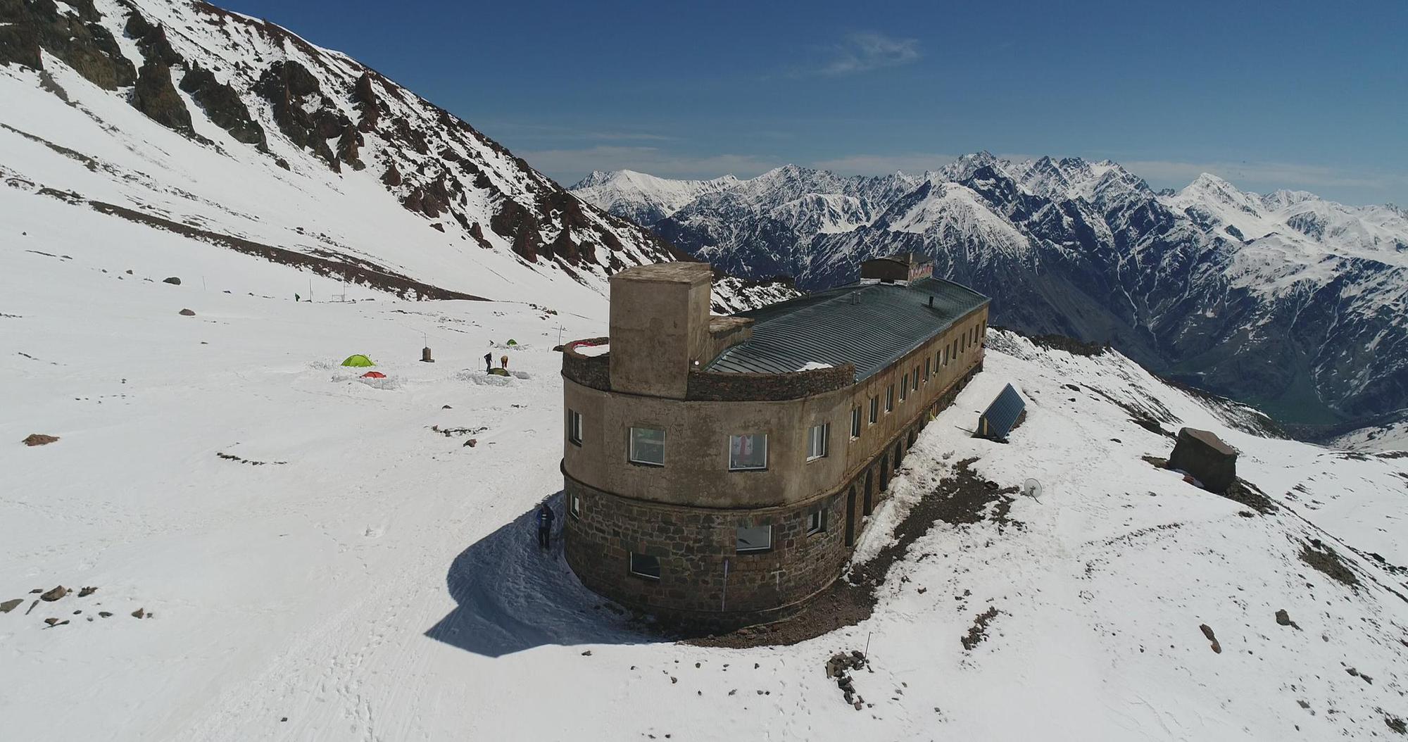 Betlemi Hut: Mountain Refuge in Georgia