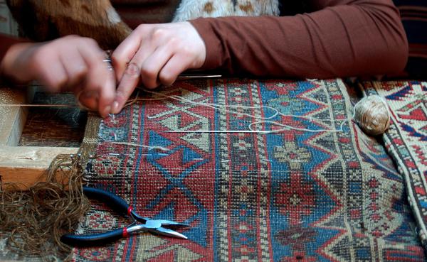 Armenian Carpets Craftsman
