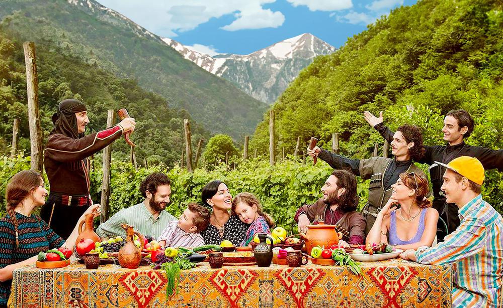 Georgian Toasts and Wine Culture - A Deep Dive into Traditional Georgian Toasting Rituals