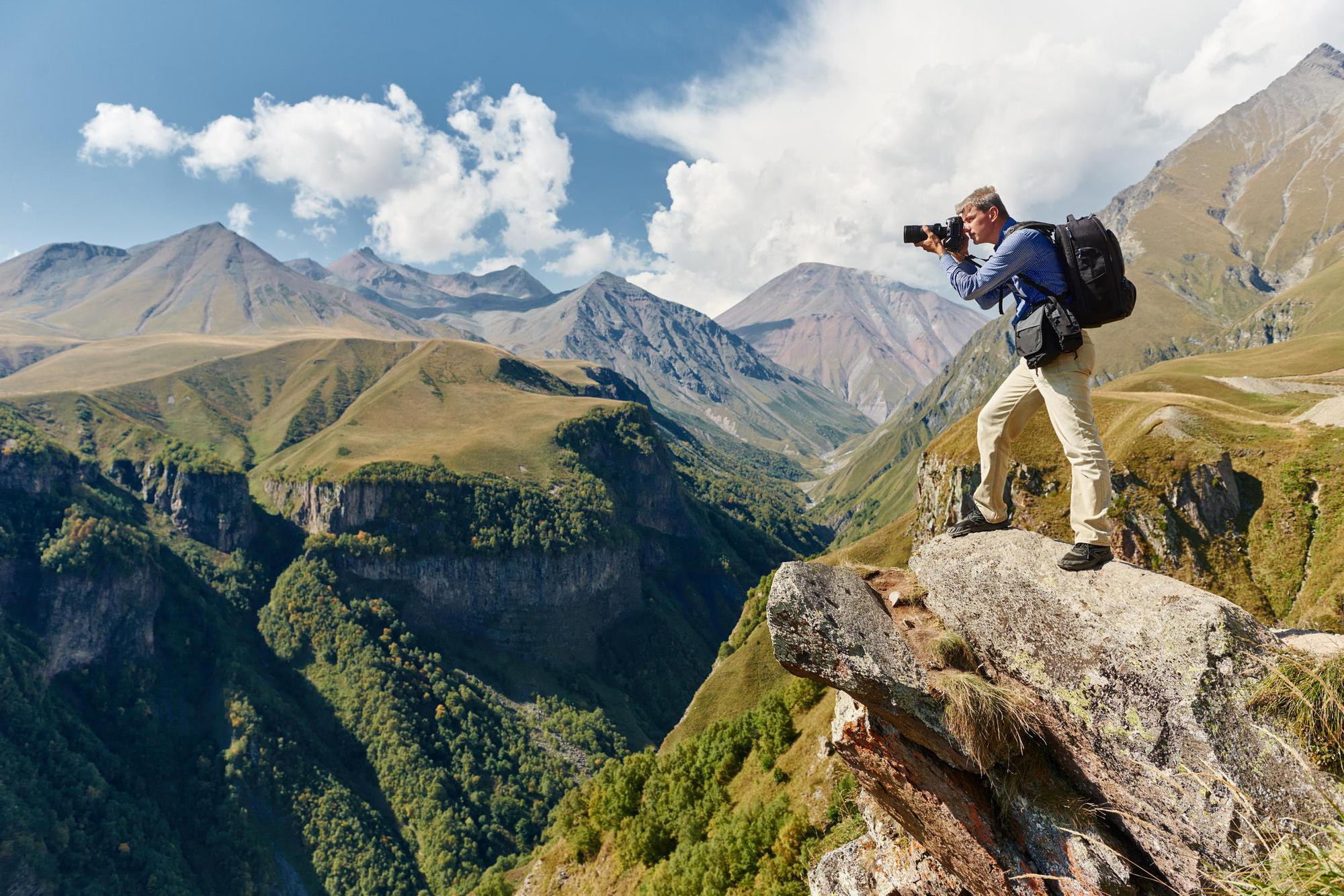 Immersive Photography Tour of Remote Landscapes